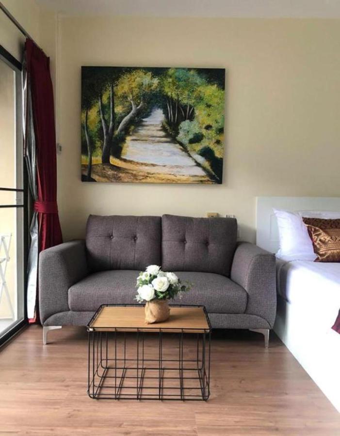 Db Residence Patong Esterno foto