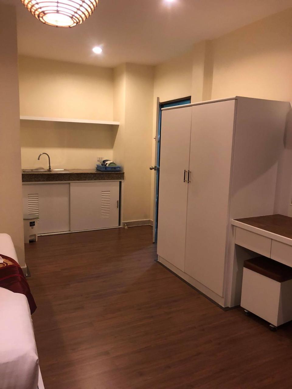 Db Residence Patong Esterno foto